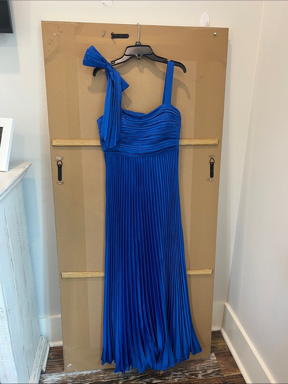 Lulu's Royal Blue One-Shoulder Pleated Gown